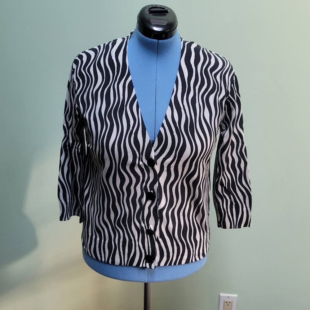 Chaus silk 3/4 length sleeves cardigan